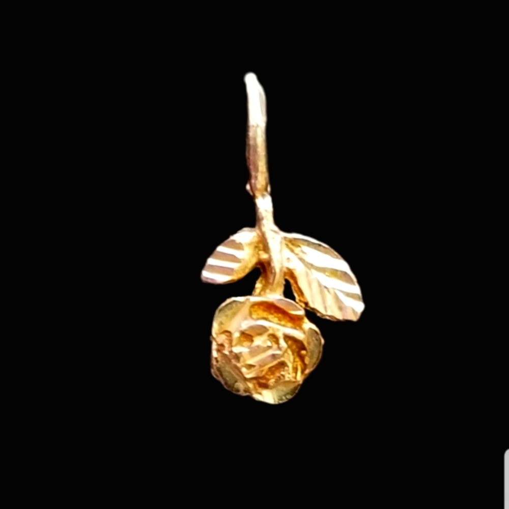 14K Gold Rose Pendant